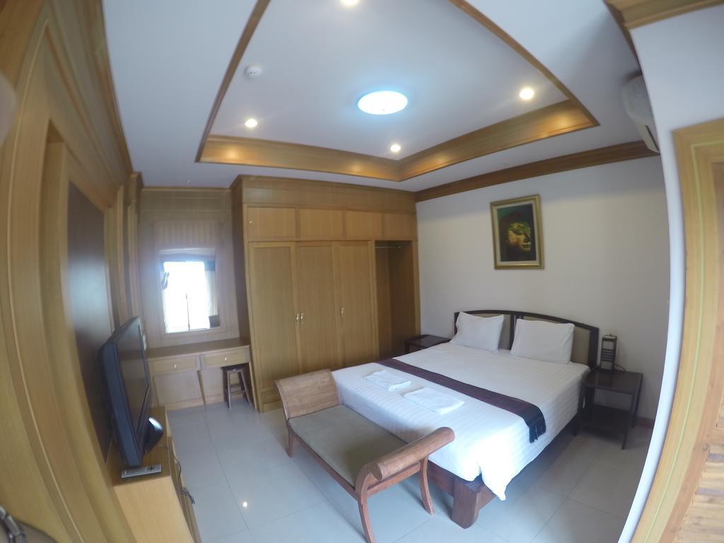 Narawan Hotel, Hua Hin Room photo