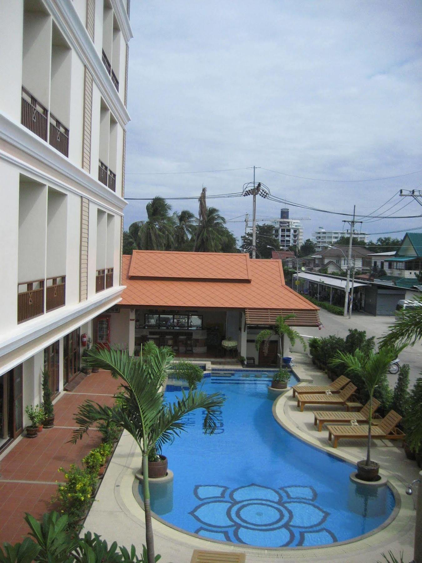 Narawan Hotel, Hua Hin Exterior photo